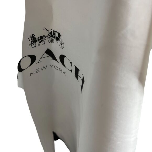 Coach Pebbled Leather Purse‎ - Picture 7 of 8